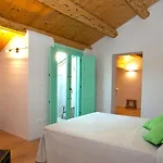 Villa Con Piscina, Relax E Natura Nelle Marche By Wehostyou *
