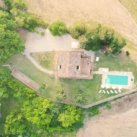 Con Piscina, Relax E Natura Nelle Marche By Wehostyou Villa Montedinove